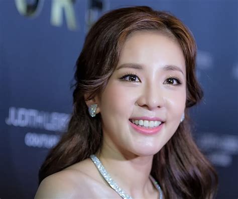 sandara park age.